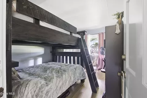 Bedroom - 106 Hilltop Rd, Sprakers, NY 12166 photo 1 of 6