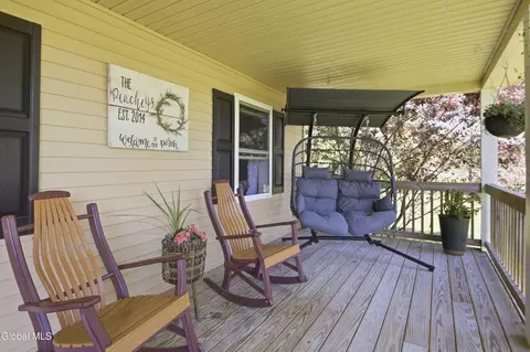 Exterior - 106 Hilltop Rd, Sprakers, NY 12166 photo 7 of 14