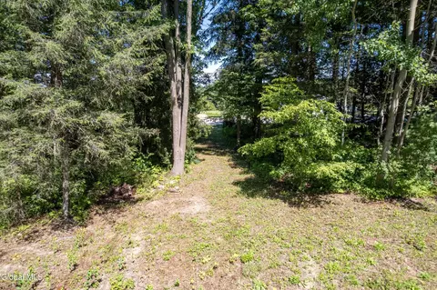 Exterior - 106 Hilltop Rd, Sprakers, NY 12166 photo 14 of 14