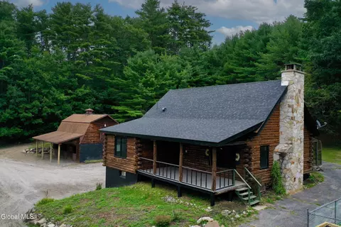 419 Gailey Hill Rd, Lake Luzerne, NY 12846