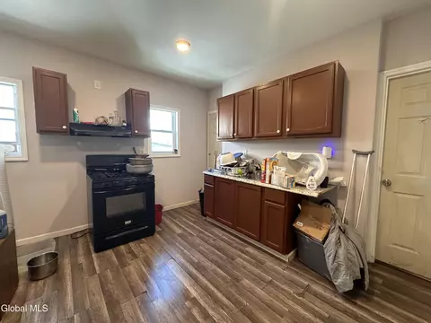 Kitchen - 525 Lang St, Schenectady, NY 12308 photo 2 of 2