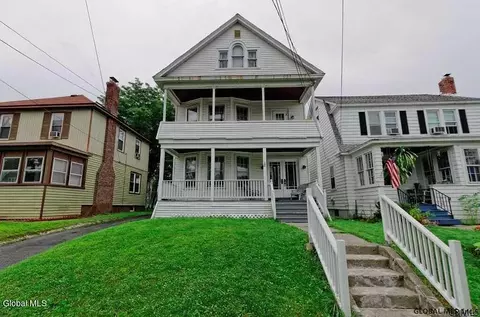 30 Pinewood Ave, Albany, NY 12208