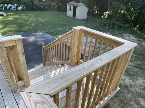 Exterior - 29 Marshall Ave, Schenectady, NY 12304 photo 12 of 14