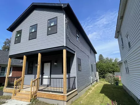 Exterior - 29 Marshall Ave, Schenectady, NY 12304 photo 5 of 14