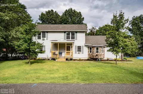 30 Alta Ave, Queensbury, NY 12804