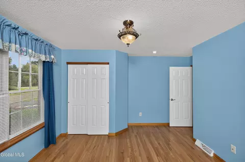 Bedroom - 8 Dalton Ct, Delmar, NY 12054 photo 6 of 8