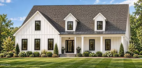 2 Arlington Cir, Ballston Spa, NY 12020
