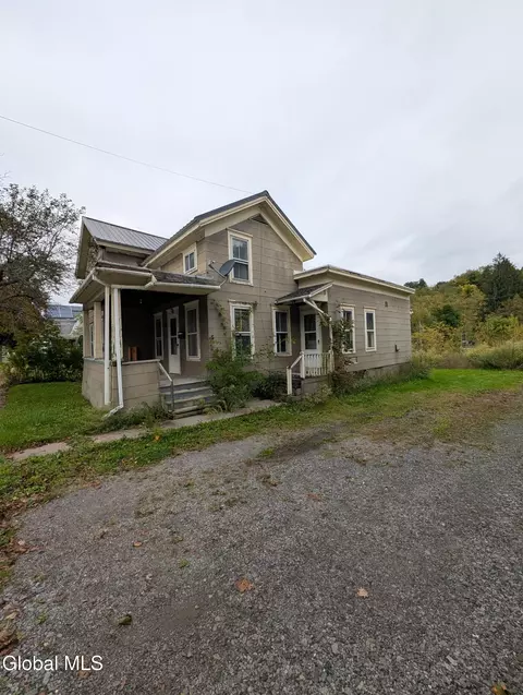 92 Reid St, Fort Plain, NY 13339