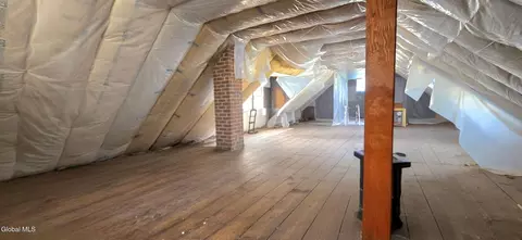 Entry Way - 259 Thirteenth St, Schenectady, NY 12306 photo 6 of 8