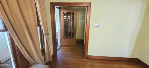 Entry Way - 259 Thirteenth St, Schenectady, NY 12306 photo 1 of 8