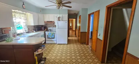 Entry Way - 259 Thirteenth St, Schenectady, NY 12306 photo 2 of 8
