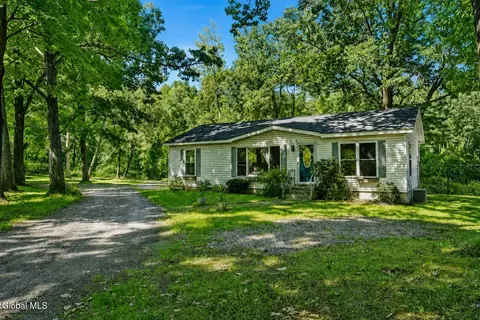 1119 Ny-196, Hudson Falls, NY 12839