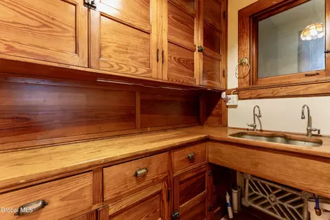 Other - 6 Morris Ave, Schenectady, NY 12308 photo 5 of 12