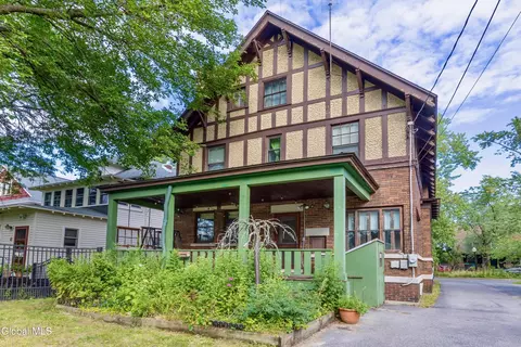 Exterior - 6 Morris Ave, Schenectady, NY 12308 photo 8 of 10