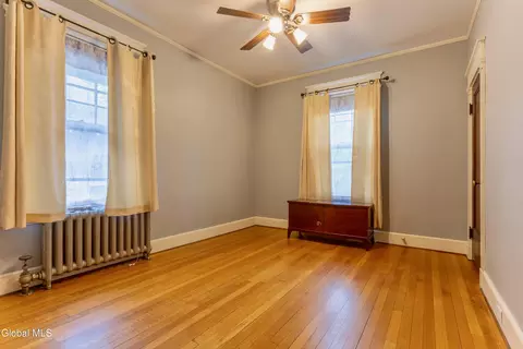 Bedroom - 6 Morris Ave, Schenectady, NY 12308 photo 2 of 5