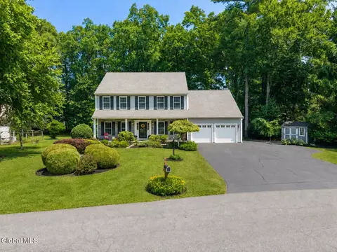 Exterior - 40 Willow Dr, Delmar, NY 12054 photo 2 of 9