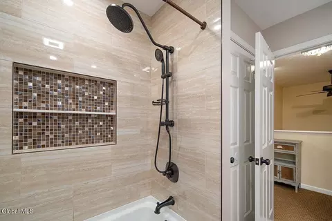 Bath - 40 Willow Dr, Delmar, NY 12054 photo 6 of 6
