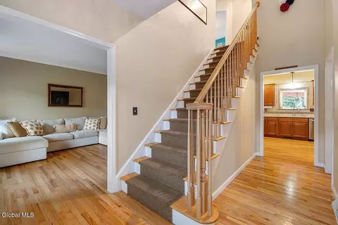 Entry Way - 40 Willow Dr, Delmar, NY 12054 photo 1 of 3