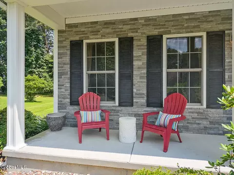 Exterior - 40 Willow Dr, Delmar, NY 12054 photo 4 of 9