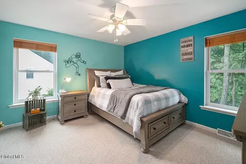 Bedroom - 40 Willow Dr, Delmar, NY 12054 photo 5 of 8