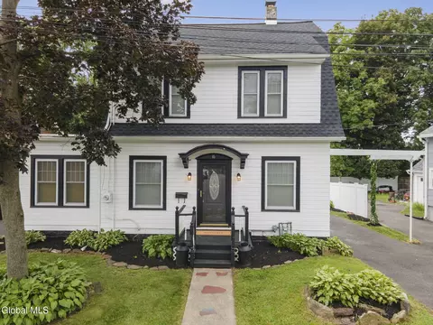 16 Summit Ave, Latham, NY 12110