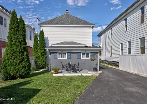 Exterior - 1230 Chrisler Ave, Schenectady, NY 12303 photo 3 of 8