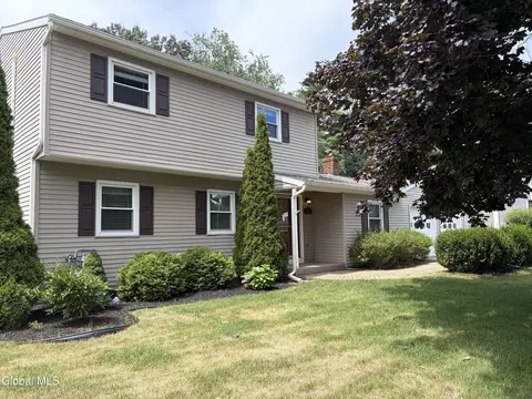 24 Baker Dr, Gansevoort, NY 12831