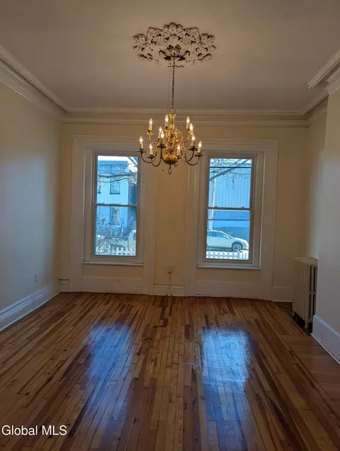 Dining - 331 1st St, Troy, NY 12180 photo 2 of 2