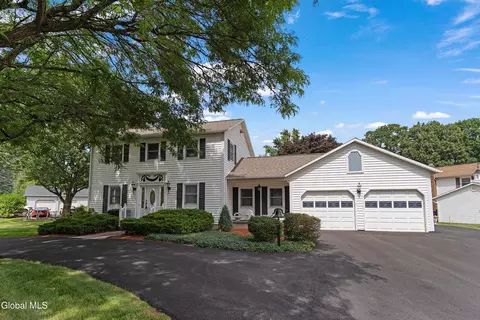 2 Dolphin Dr, Latham, NY 12110