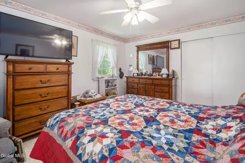 Bedroom - 111 Timber Ln, Cobleskill, NY 12043 photo 3 of 5