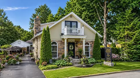 15 West St, Lake George, NY 12845