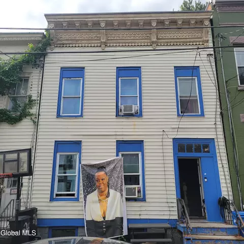 26 Albany St, Albany, NY 12204