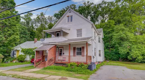 176 Florida Ave, Amsterdam, NY 12010