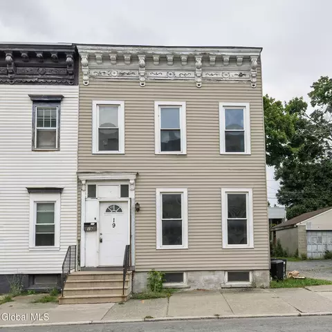 19 N Lake Ave, Albany, NY 12203