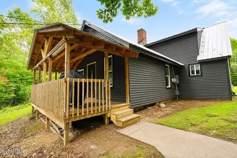 668 Beaver Pond Rd, Brant Lake, NY 12815