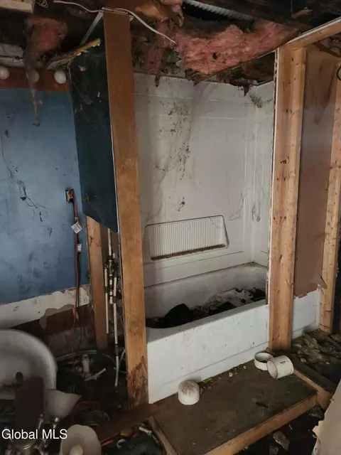 Bath - 125 Maple St, Corinth, NY 12822 photo 1 of 1