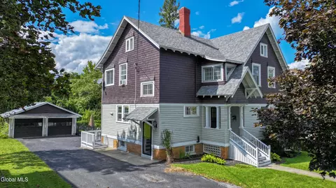 131 Lake George Ave, Ticonderoga, NY 12883