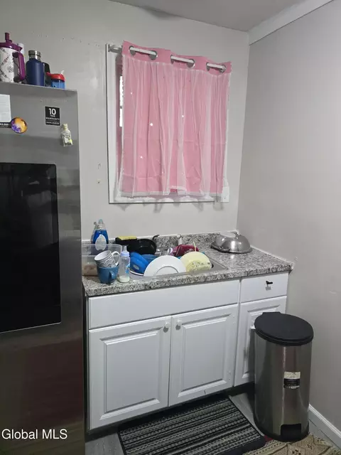 Kitchen - 4 Hawk St, Schenectady, NY 12307 photo 2 of 2