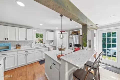 Kitchen - 233 Elm Ave E, Selkirk, NY 12158 photo 2 of 4