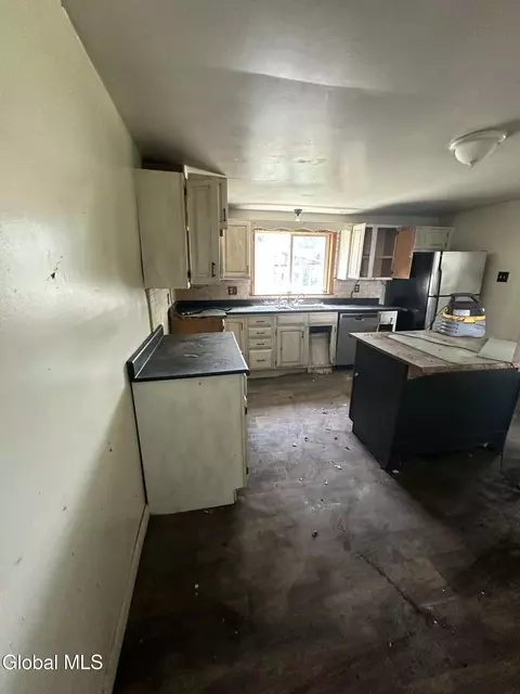 971 River Rd, Schenectady, NY 12306 photo 4
