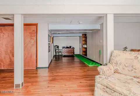 Entry Way - 222 Marshall Ave, Schenectady, NY 12304 photo 5 of 5