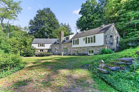 101 Mill St, Canajoharie, NY 13317