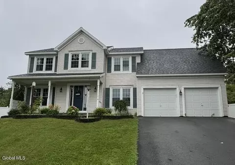 34 Kent Pl, Wynantskill, NY 12198