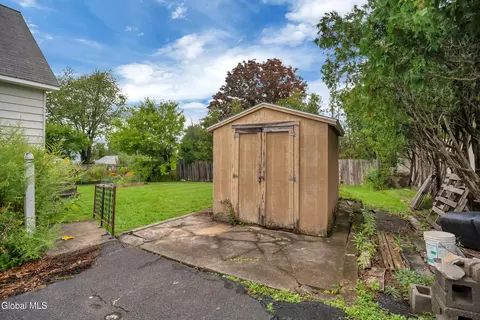Exterior - 1207 Cullen Ave, Schenectady, NY 12309 photo 4 of 4
