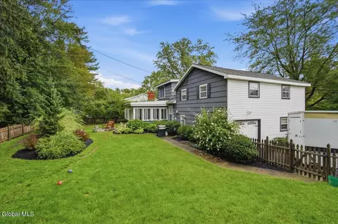 Exterior - 7 Eberle Rd, Latham, NY 12110 photo 4 of 10