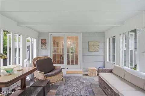 Exterior - 7 Eberle Rd, Latham, NY 12110 photo 9 of 10