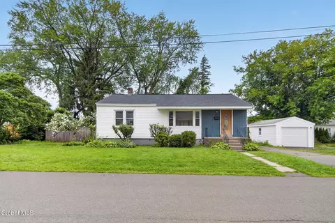 36 Pleasantview Ave, Albany, NY 12203