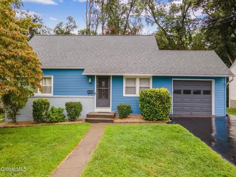 311 Sunset Ave, Rensselaer, NY 12144