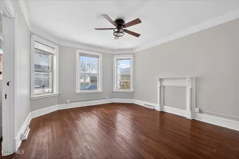 Living - 103 Porter St, Schenectady, NY 12308 photo 1 of 4