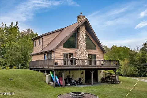 103 Lake Nancy Rd, Middle Grove, NY 12850